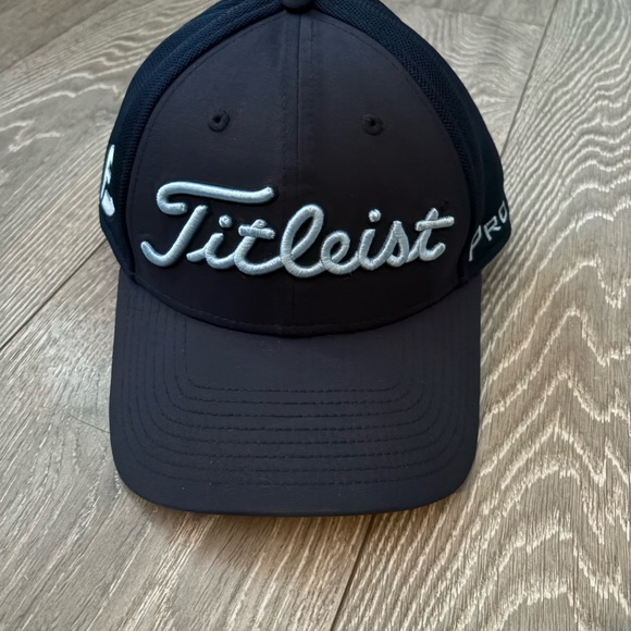 Titleist Other - Titleist Blue with Baby Blue Lettering Cap